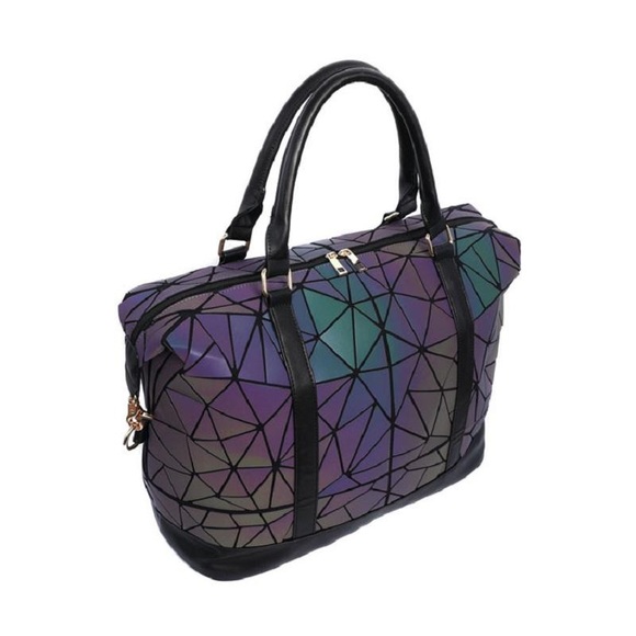 Luminous Travel Bag - Picture 2 of 4